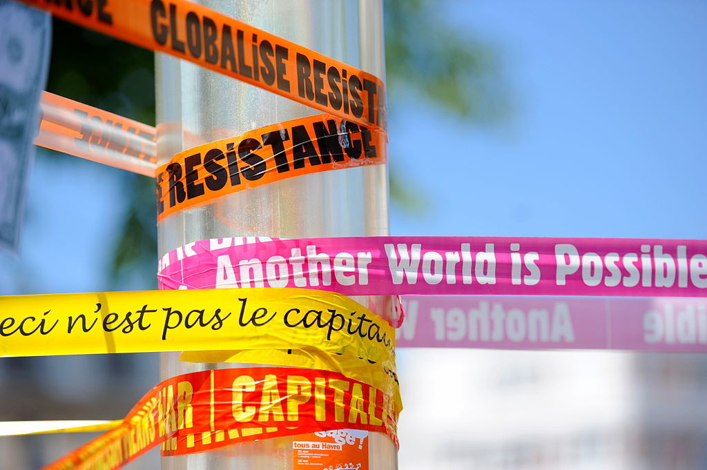 1024px-Manifestation_anti-G8_au_Havre_-_21_mai_2011_-_025_v1